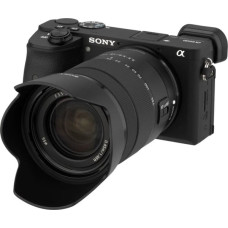 Sony α ILCE6600MB + 18-135mm MILC 24,2 MP CMOS 6000 x 4000 pikseļi Melns